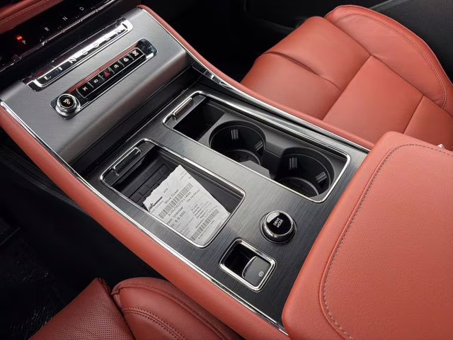 2026 Pristine White Metallic Tri-Coat Lincoln Aviator Reserve AWD SUV