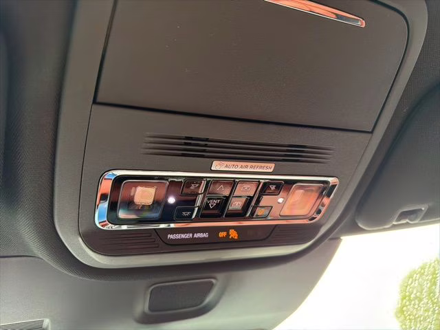 2026 Pristine White Metallic Tri-Coat Lincoln Aviator Reserve AWD SUV