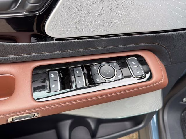 2026 Whisper Blue Metallic Clearcoat Lincoln Aviator Reserve AWD SUV