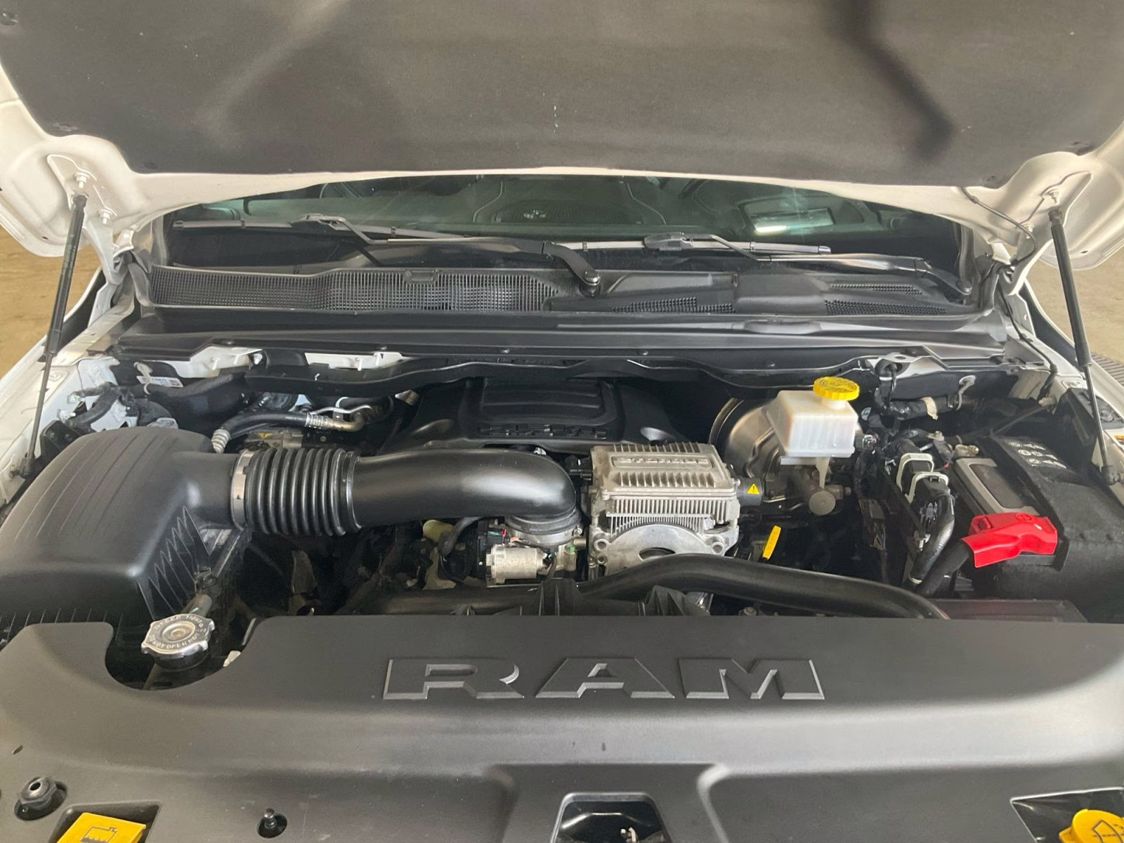 2024 Bright White Clearcoat Ram 1500 Limited 4X4 Truck