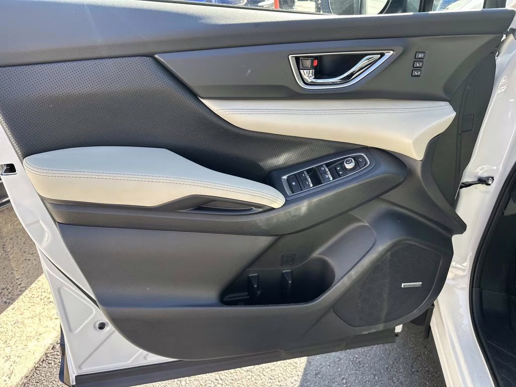 2026 Crystal White Pearl Subaru Ascent Limited AWD SUV