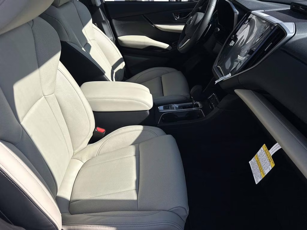2026 Crystal White Pearl Subaru Ascent Limited AWD SUV
