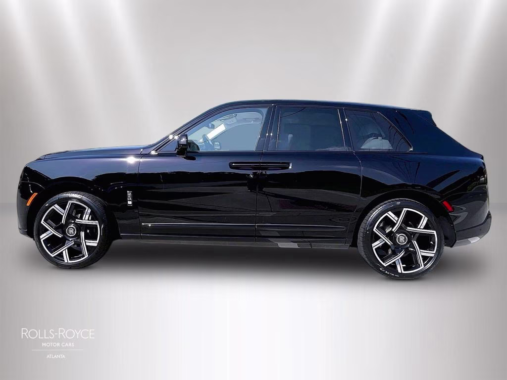 2026 Autumn Mystery Black Rolls-Royce Black Badge Cullinan AWD SUV