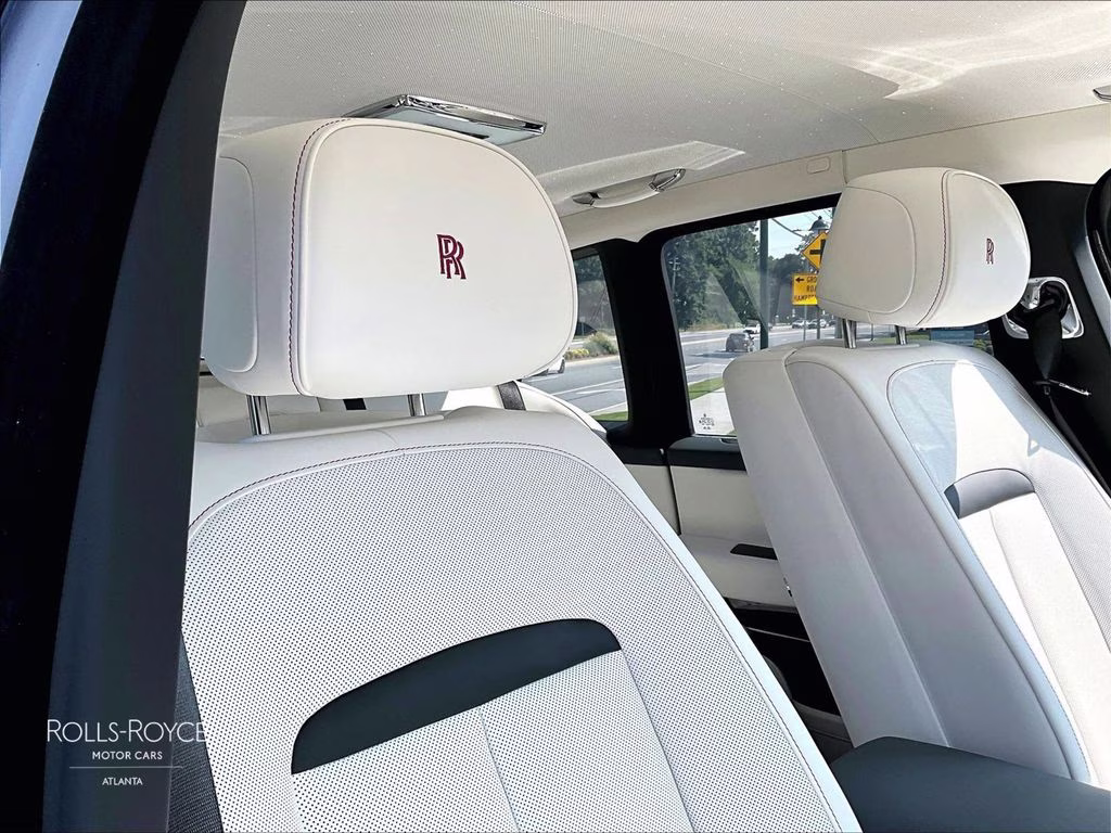 2026 Autumn Mystery Black Rolls-Royce Black Badge Cullinan AWD SUV