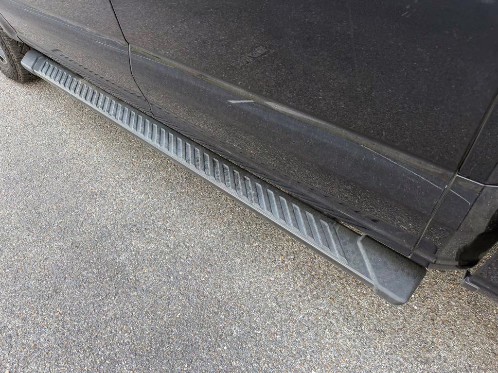 2022 Black Metallic Ford F-150 XLT 4X4 Truck