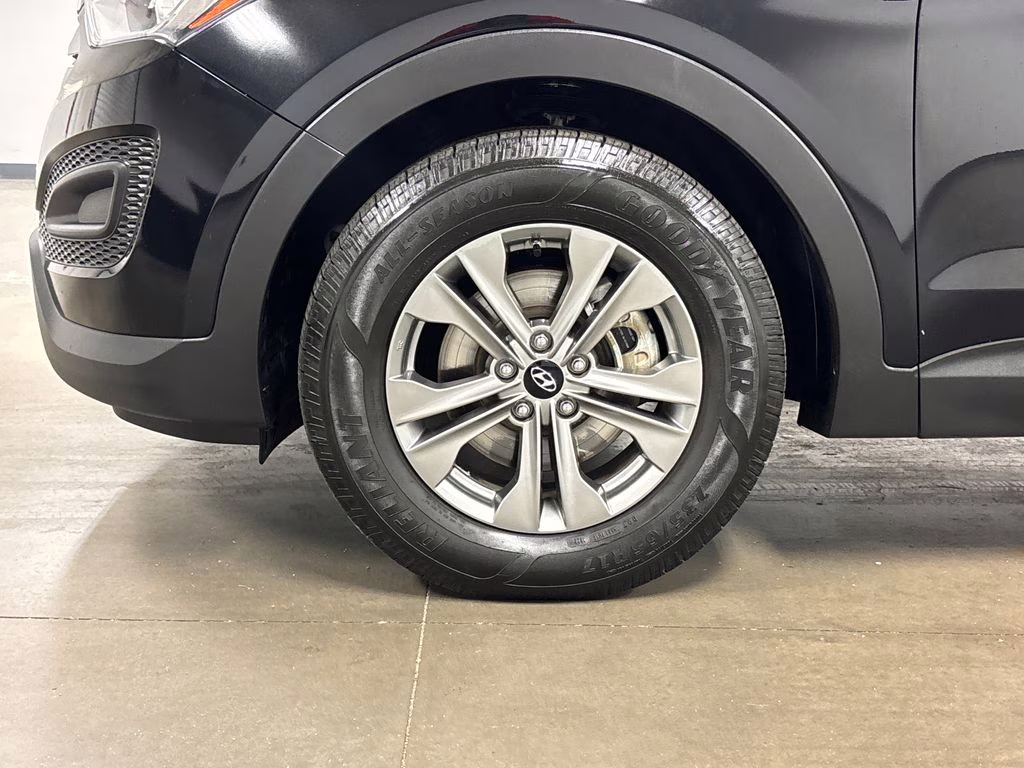 2016 Twilight Black Hyundai Santa Fe Sport 2.4 Base FWD SUV