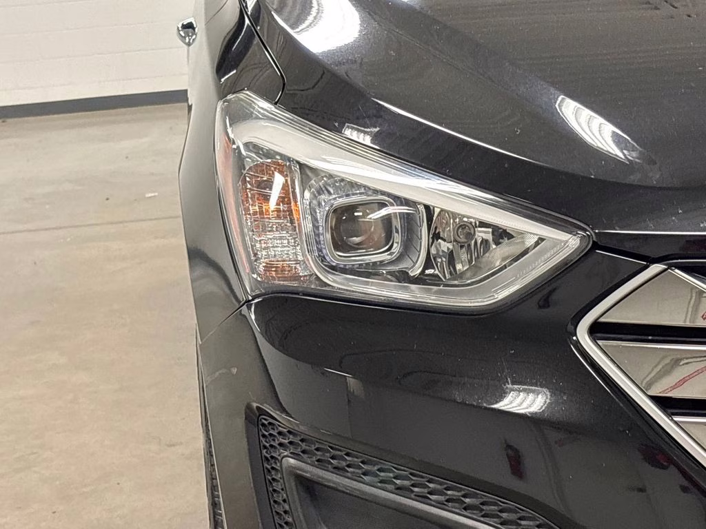 2016 Twilight Black Hyundai Santa Fe Sport 2.4 Base FWD SUV
