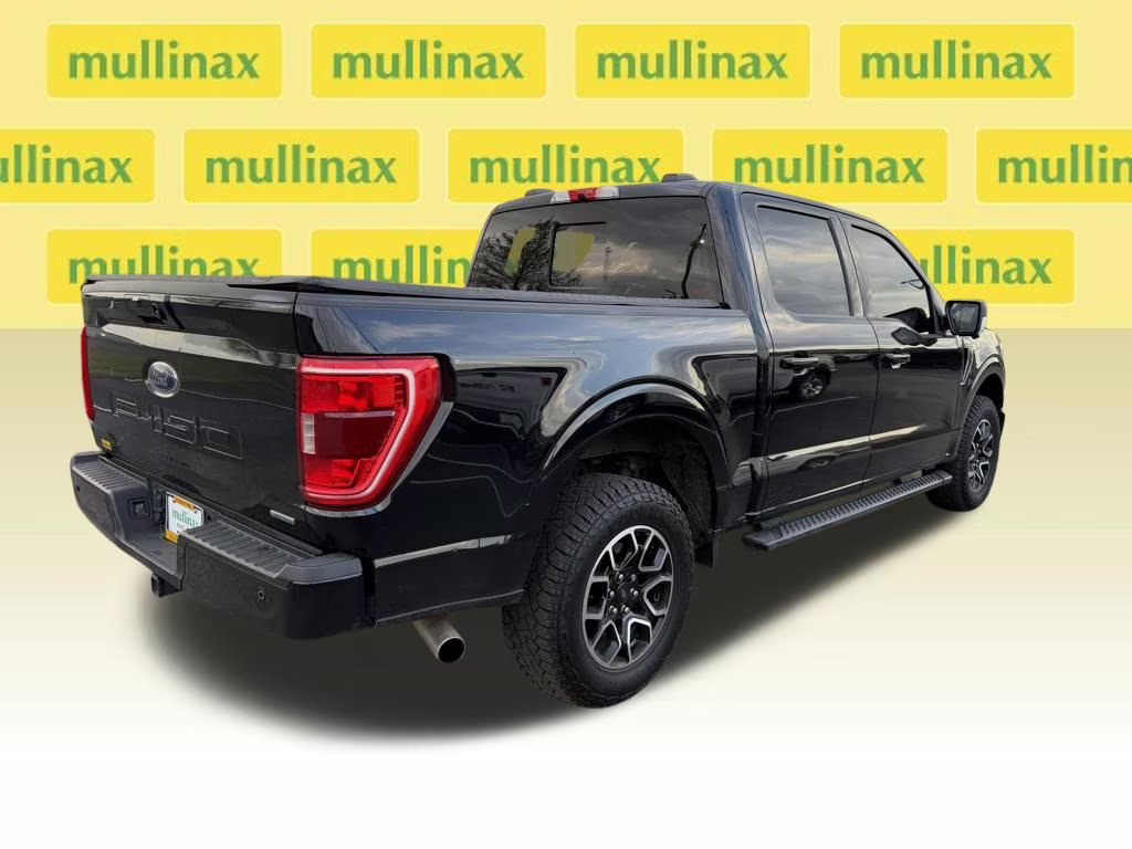 2022 Black Metallic Ford F-150 XLT 4X4 Truck