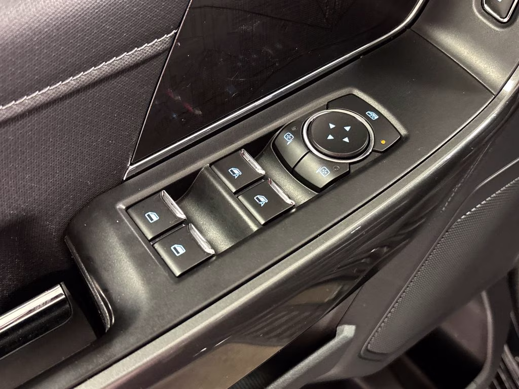 2022 Black Metallic Ford F-150 XLT 4X4 Truck