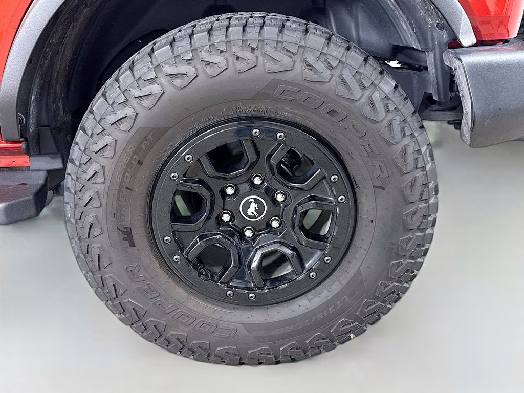 2024 Chili Pepper Red Ford Bronco Wildtrak 4X4 SUV