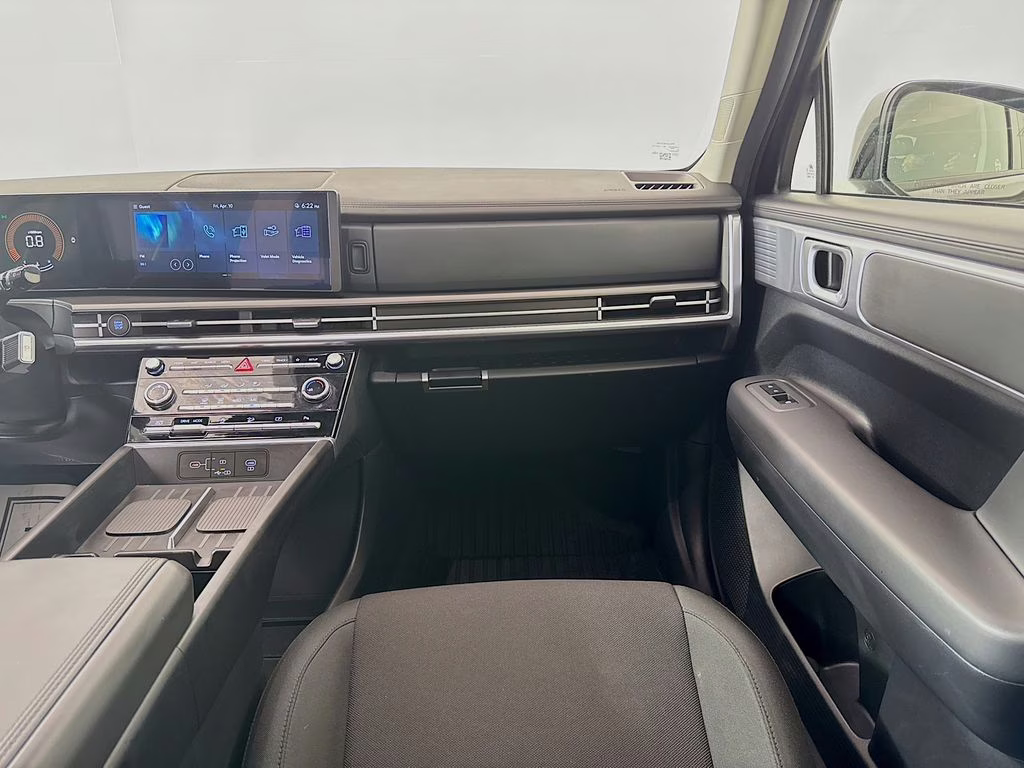2025 Phantom Black Hyundai Santa Fe SE FWD SUV