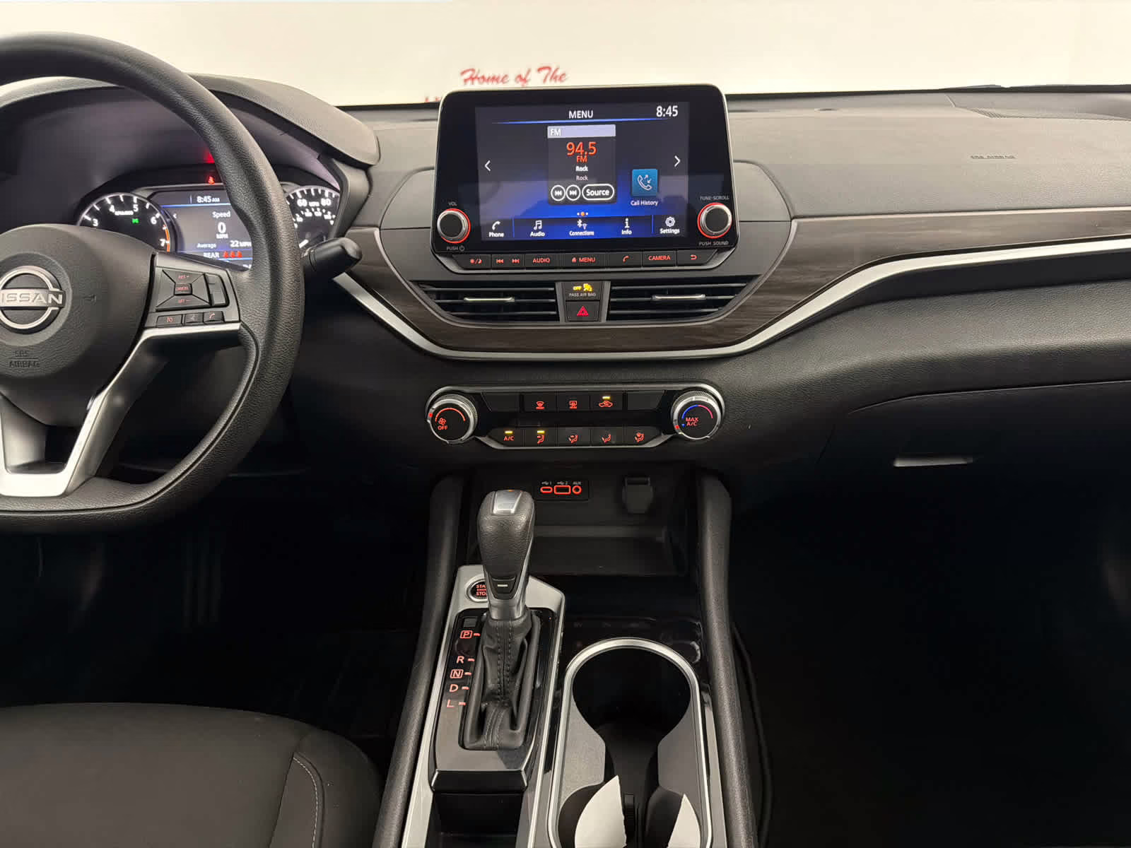 2024 Gun Metallic Nissan Altima 2.5 SV FWD Sedan