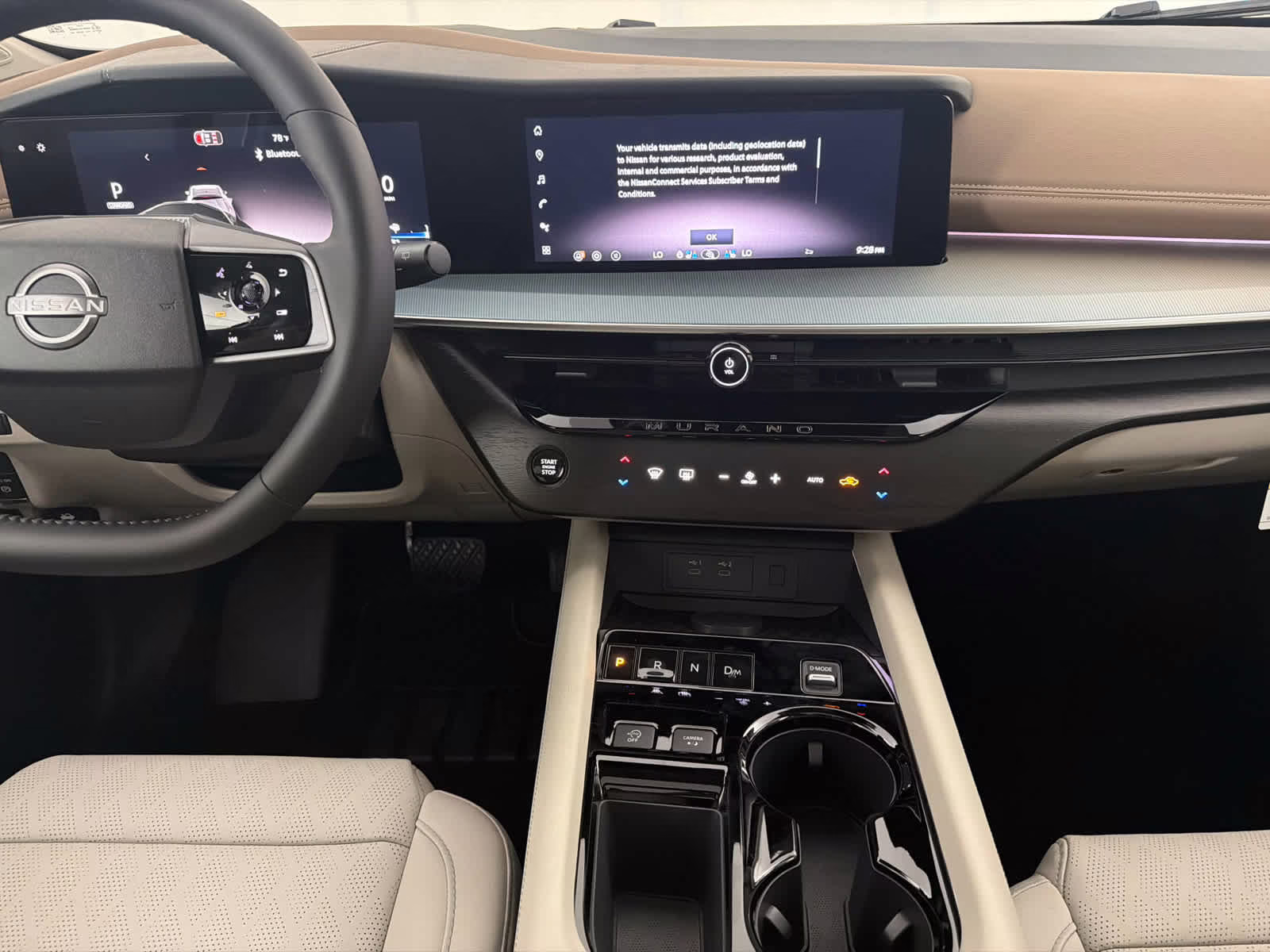 2026 Everest White Pearl Tricoat/Super Black Nissan Murano Platinum AWD SUV