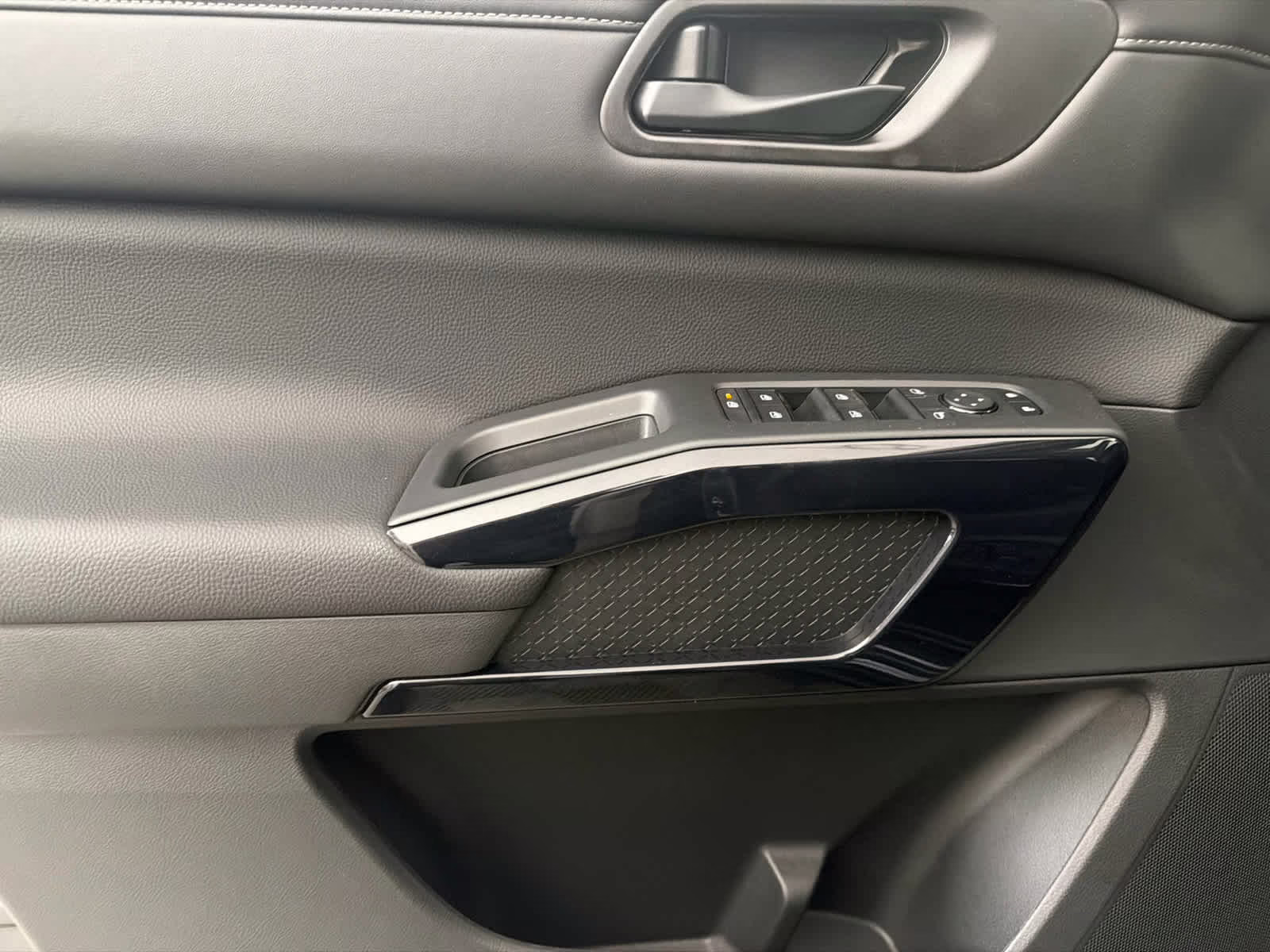 2026 Gun Metallic Nissan Pathfinder SV FWD SUV