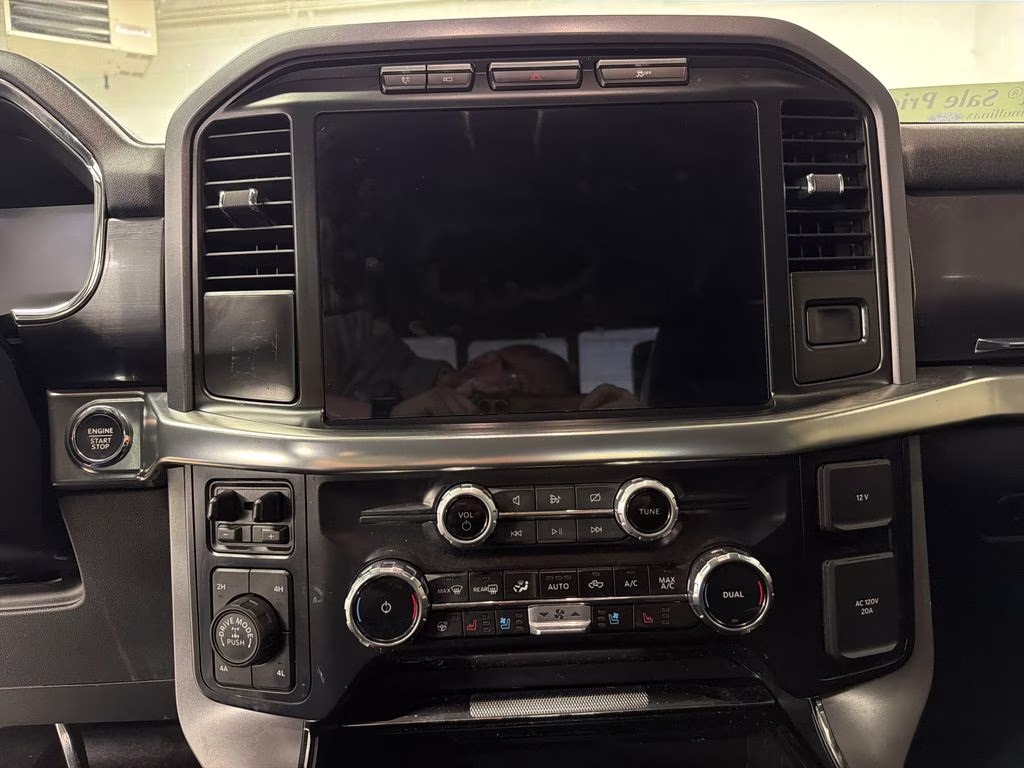 2023 Avalanche Ford F-150 Lariat 4X4 Truck