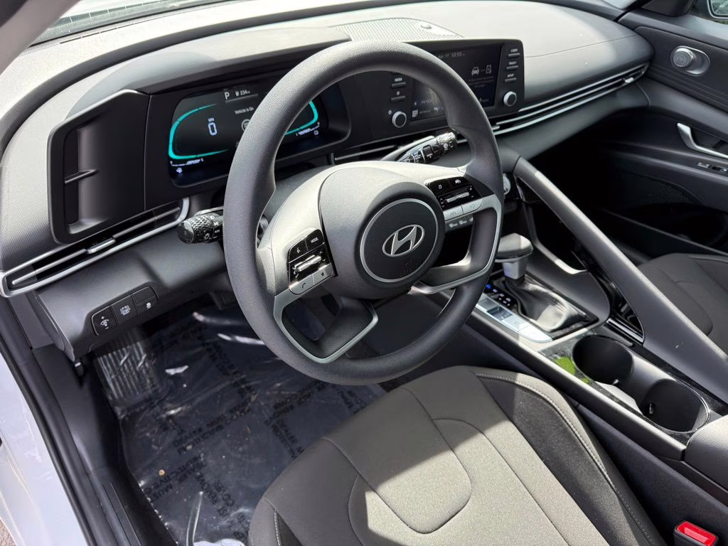 2025 Serenity White Hyundai Elantra Hybrid Blue FWD Sedan