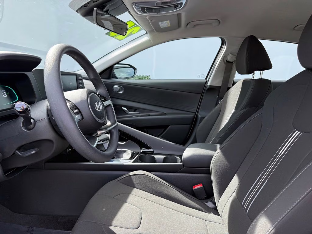 2025 Serenity White Hyundai Elantra Hybrid Blue FWD Sedan