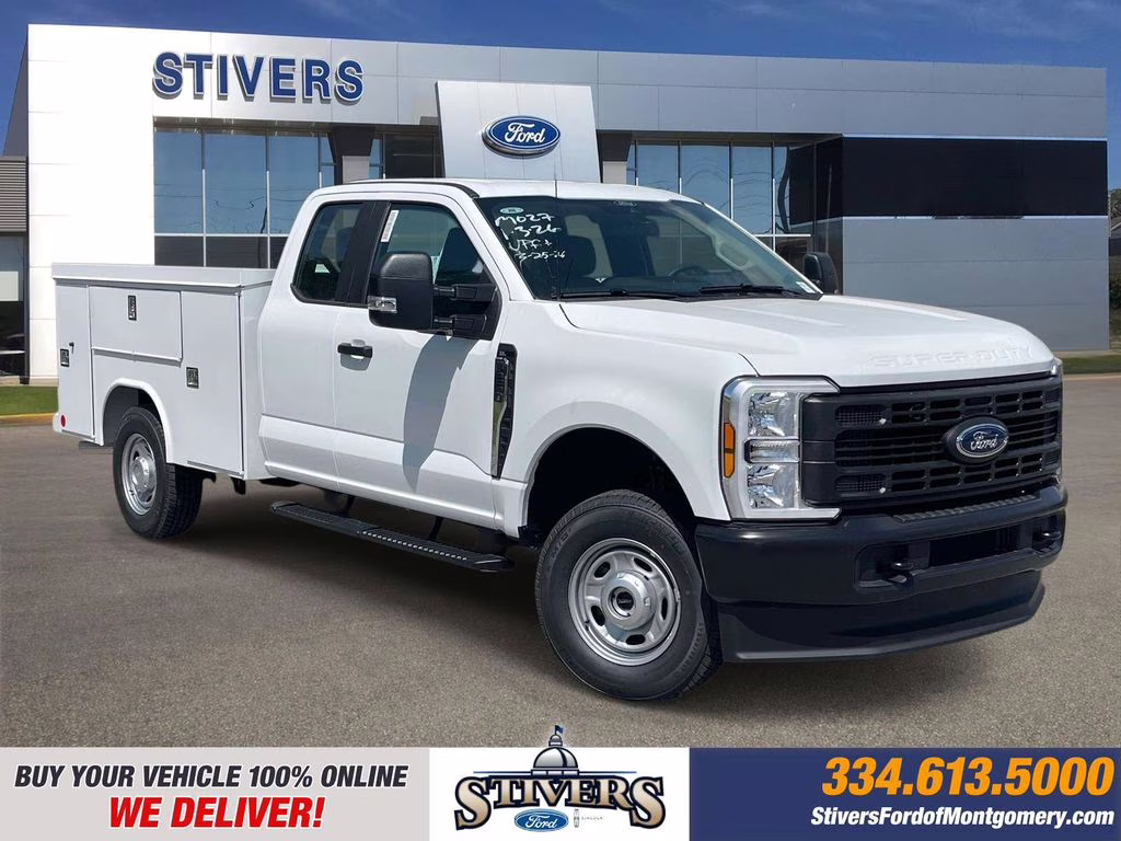 2026 Oxford White Ford Super Duty F-250 SRW XL 4X4 Truck