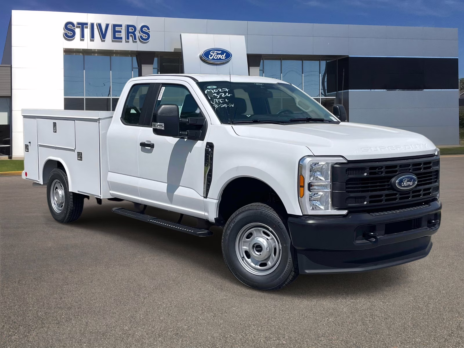 2026 Oxford White Ford Super Duty F-250 SRW XL 4X4 Truck