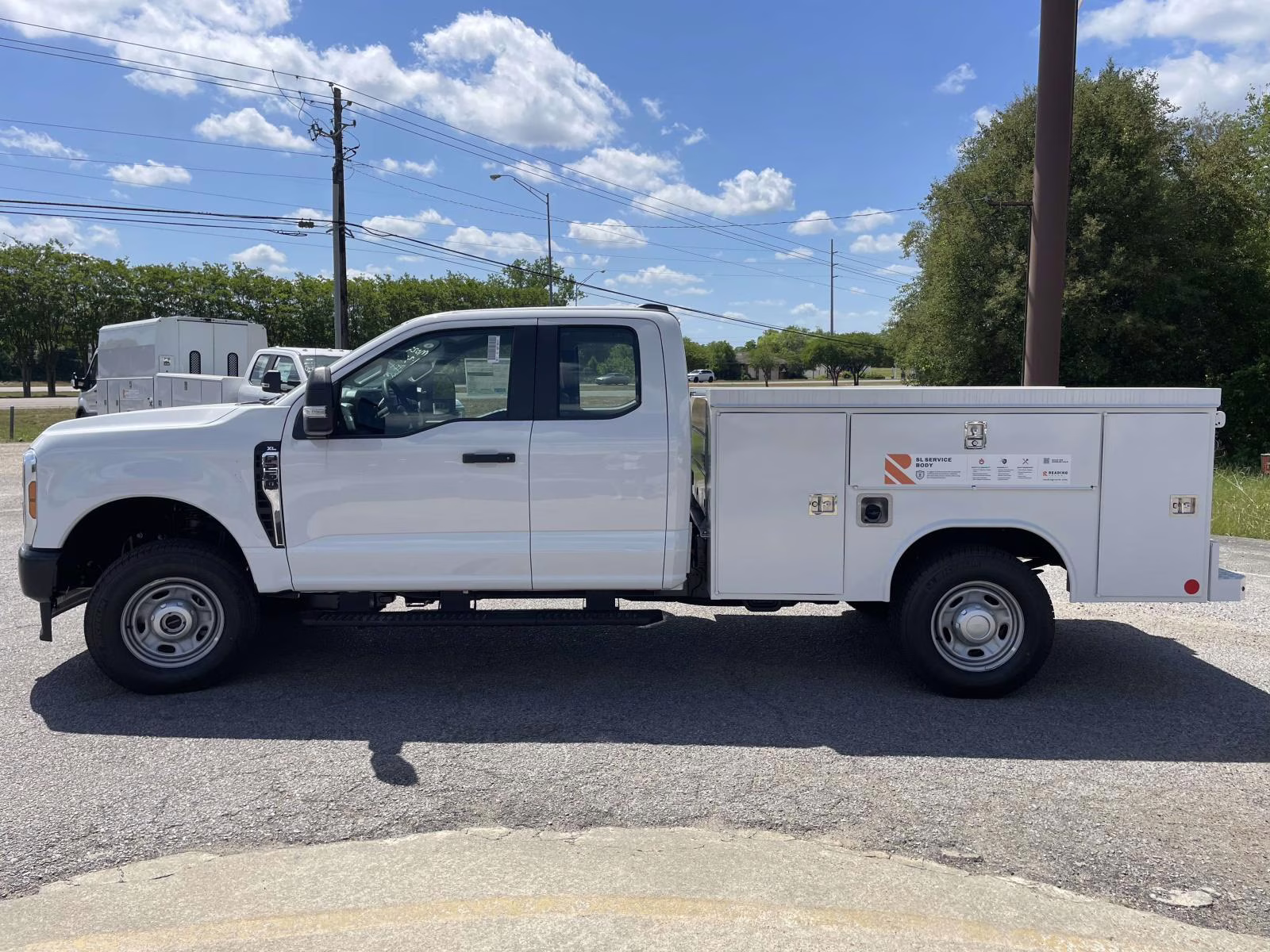 2026 Oxford White Ford Super Duty F-250 SRW XL 4X4 Truck