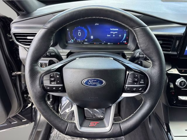 2022 Black Metallic Ford Explorer ST RWD SUV