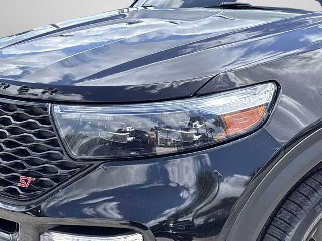 2022 Black Metallic Ford Explorer ST RWD SUV