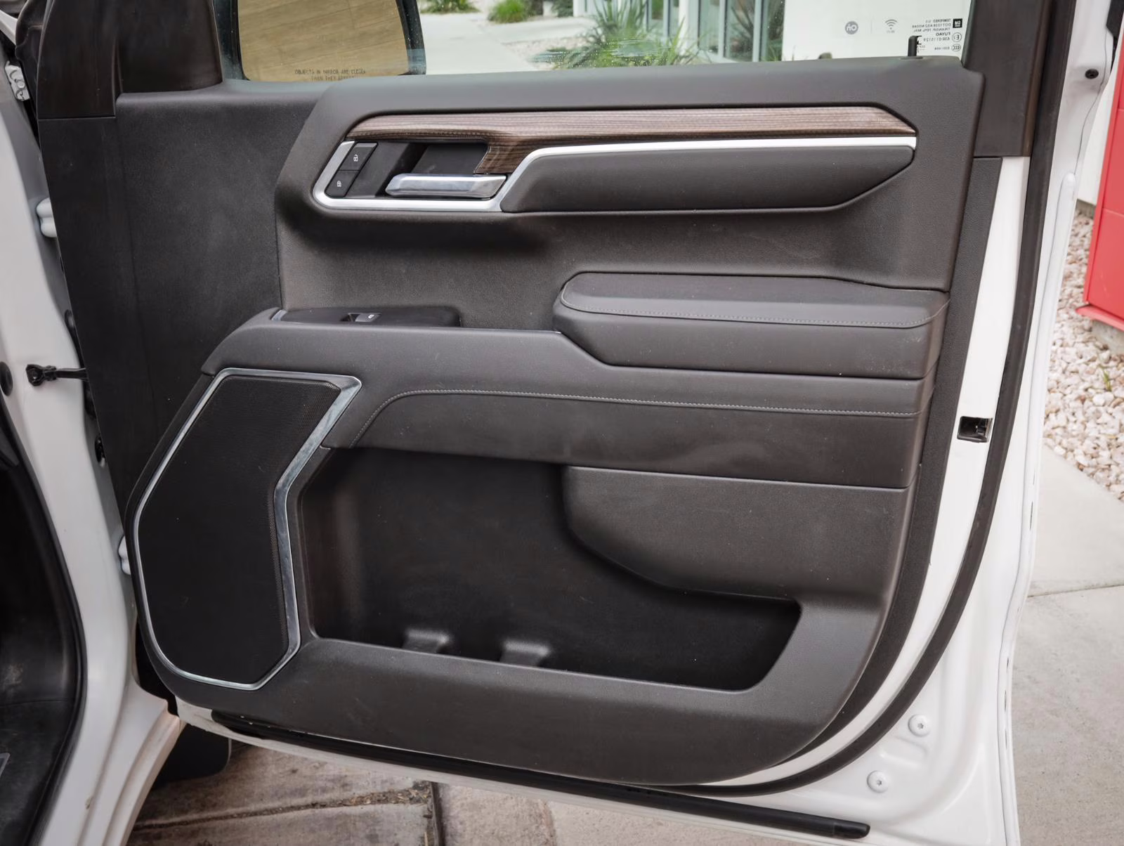 2022 Summit White Chevrolet Silverado 1500 LT 4X4 Truck