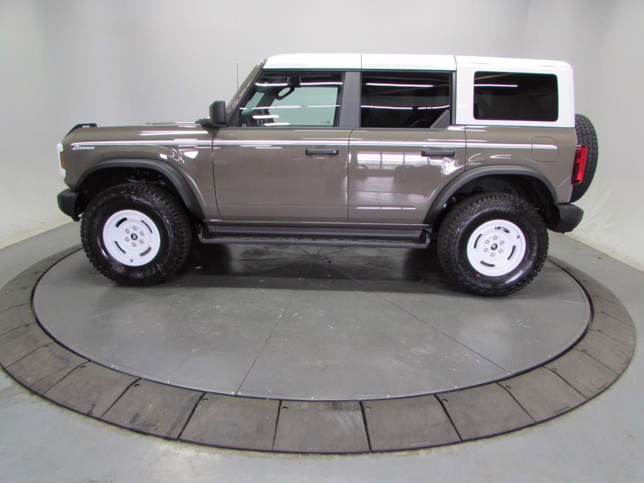 2026 Marsh Gray Ford Bronco Heritage Edition 4X4 SUV