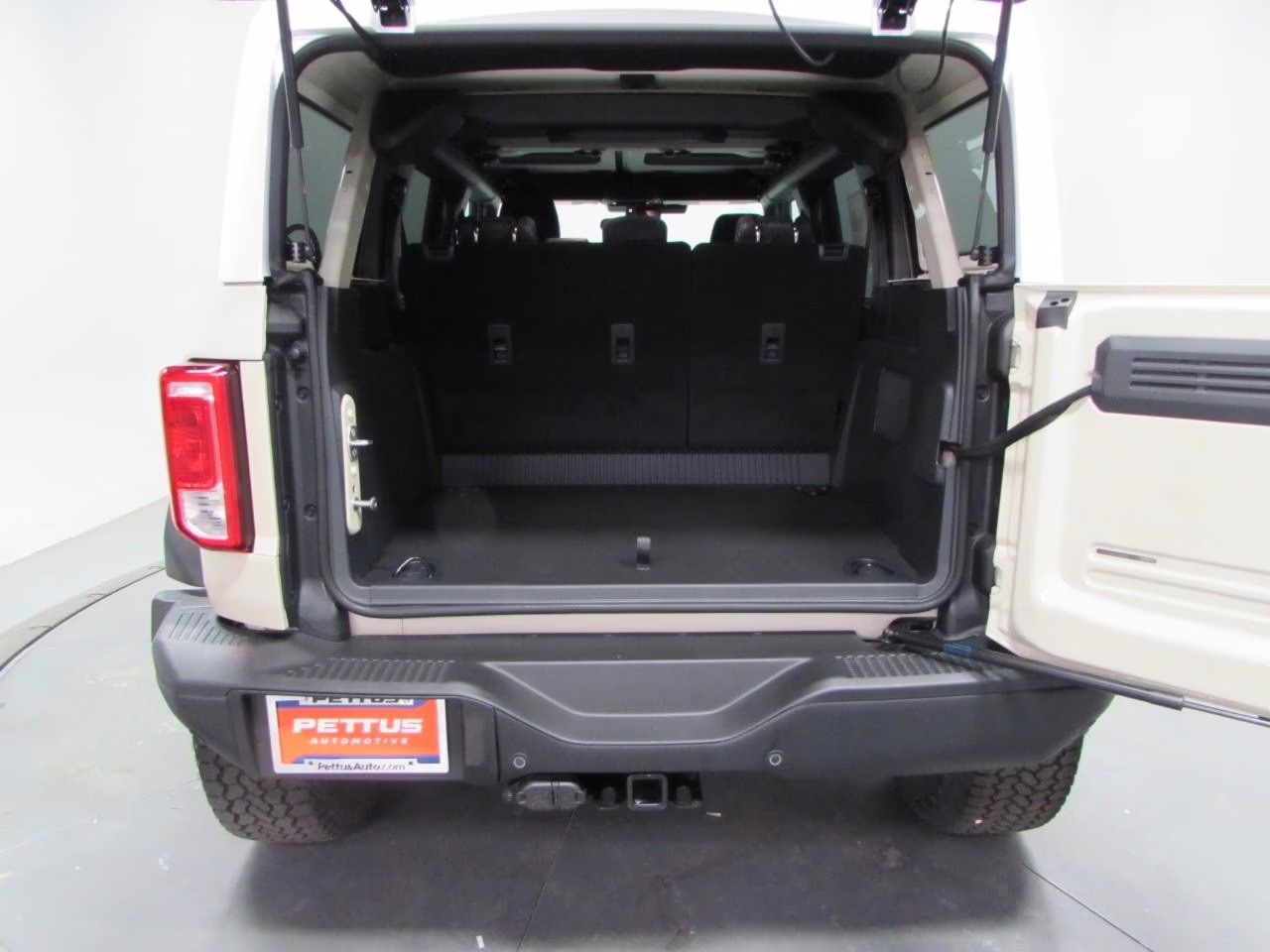 2026 Desert Sand Ford Bronco Heritage Edition 4X4 SUV