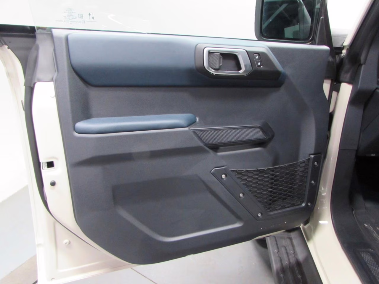 2026 Desert Sand Ford Bronco Heritage Edition 4X4 SUV