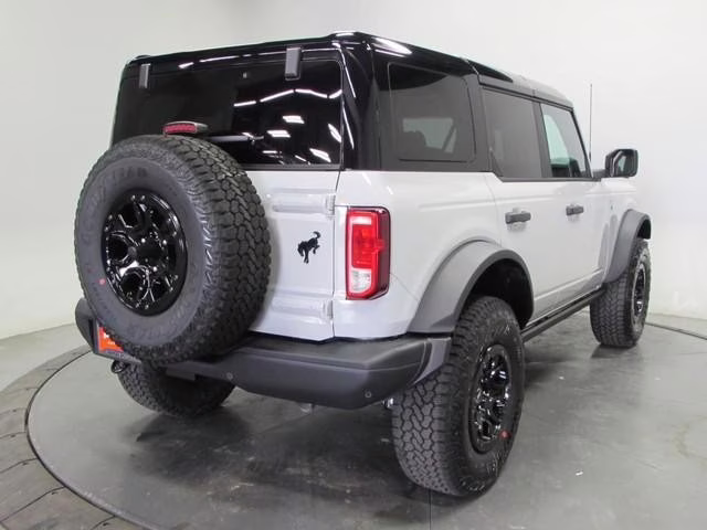 2026 Avalanche Gray Ford Bronco Big Bend 4X4 SUV