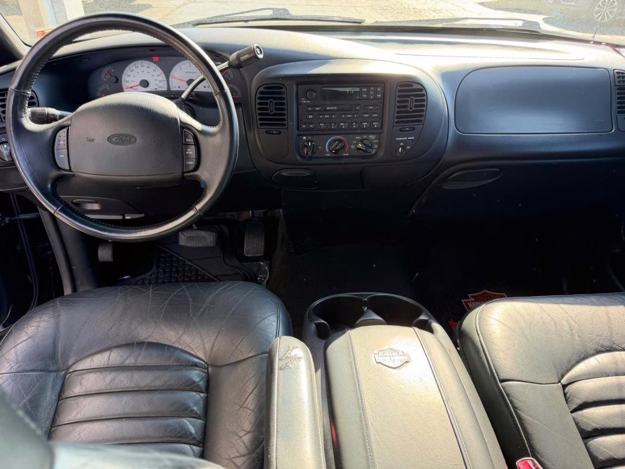 2000 Black Ford F-150 Harley-Davidson RWD Truck