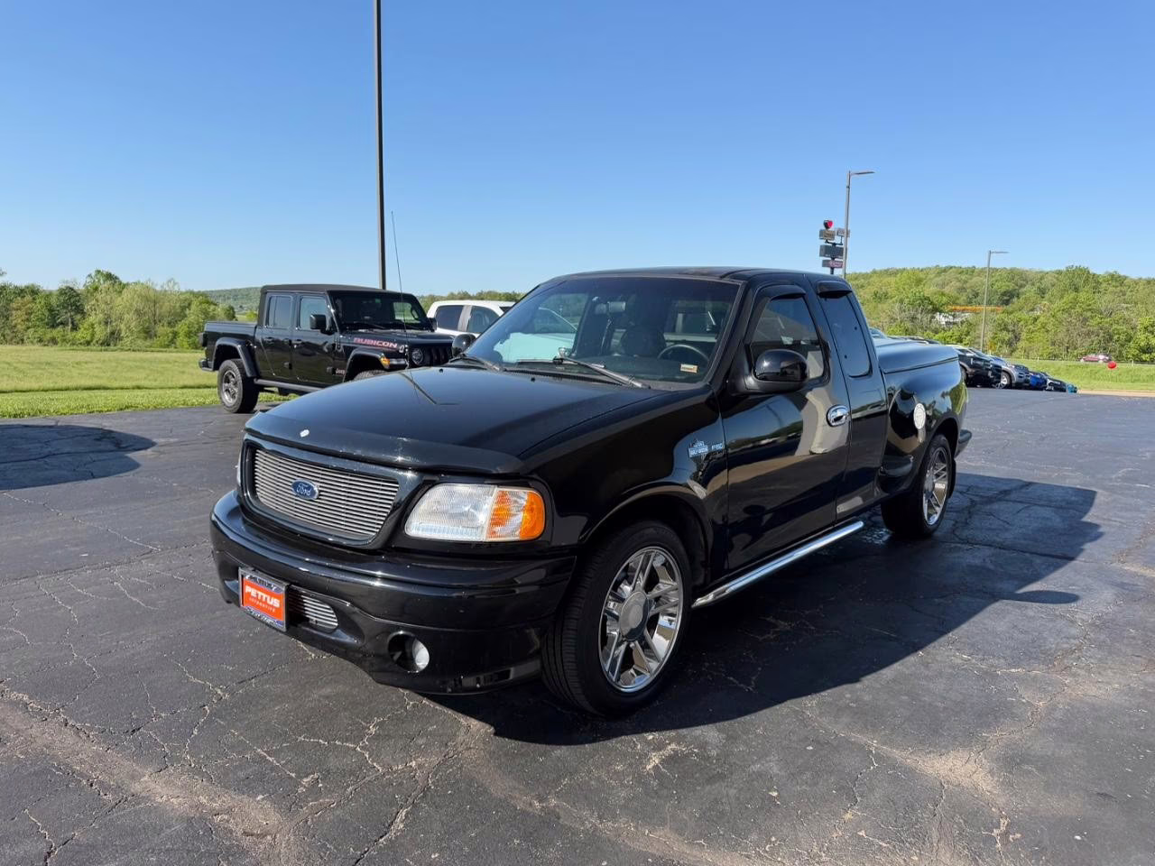2000 Black Ford F-150 Harley-Davidson RWD Truck