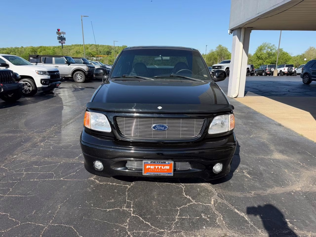 2000 Black Ford F-150 Harley-Davidson RWD Truck