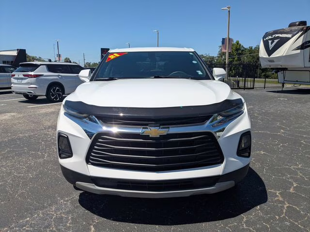 2021 Summit White Chevrolet Blazer LT FWD SUV