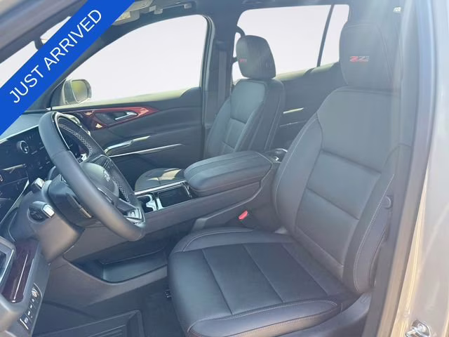 2026 Sandstone Gray Chevrolet Traverse Z71 AWD SUV