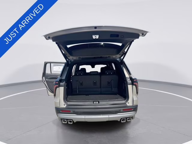 2026 Sandstone Gray Chevrolet Traverse Z71 AWD SUV