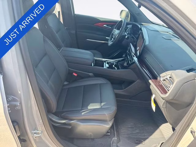 2026 Sandstone Gray Chevrolet Traverse Z71 AWD SUV