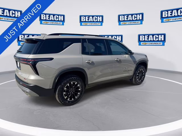 2026 Sandstone Gray Chevrolet Traverse Z71 AWD SUV