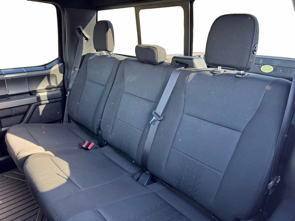 2019 Magma Red Metallic Ford F-150 XLT 4X4 Truck