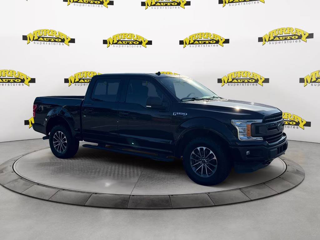 2019 Magma Red Metallic Ford F-150 XLT 4X4 Truck