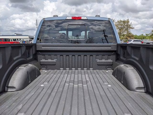 2023 Azure Gray Metallic Ford F-150 Lariat 4X4 Truck