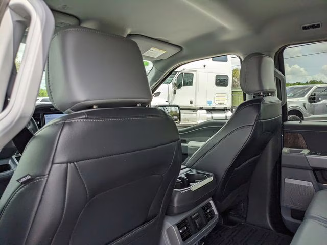 2023 Azure Gray Metallic Ford F-150 Lariat 4X4 Truck