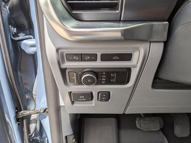 2023 Azure Gray Metallic Ford F-150 Lariat 4X4 Truck