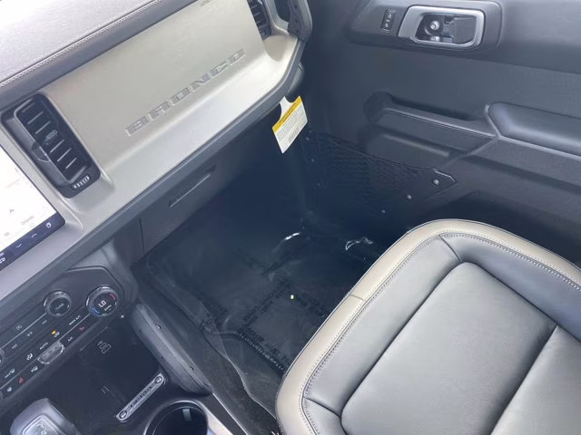 2026 Shadow Black Ford Bronco Outer Banks 4X4 Convertible