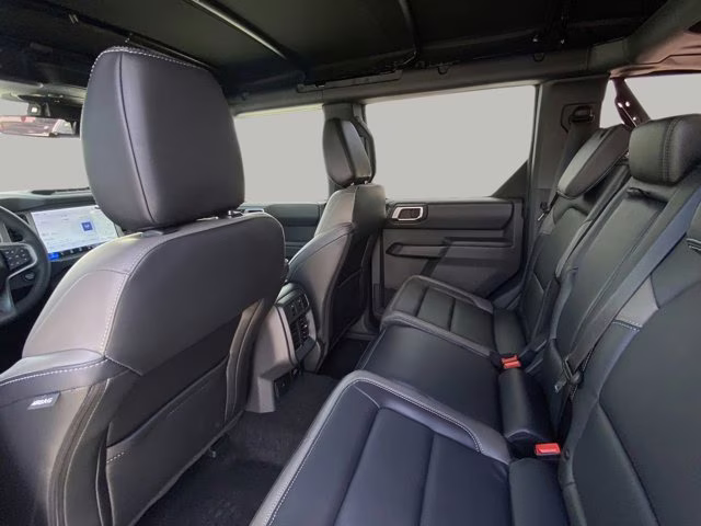 2026 Shadow Black Ford Bronco Outer Banks 4X4 Convertible