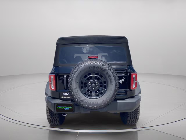 2026 Shadow Black Ford Bronco Outer Banks 4X4 Convertible