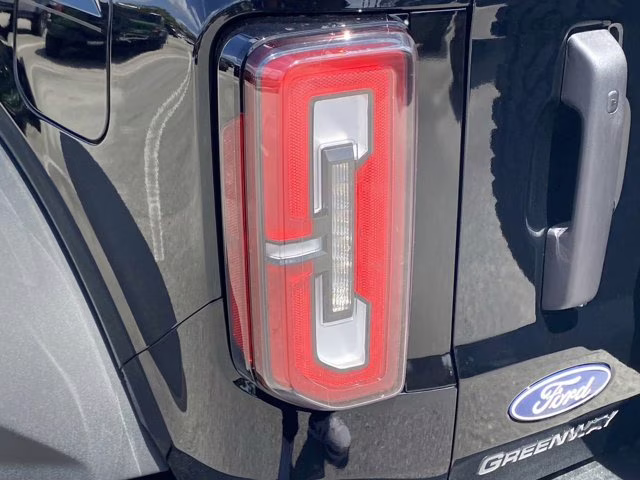 2026 Shadow Black Ford Bronco Outer Banks 4X4 Convertible