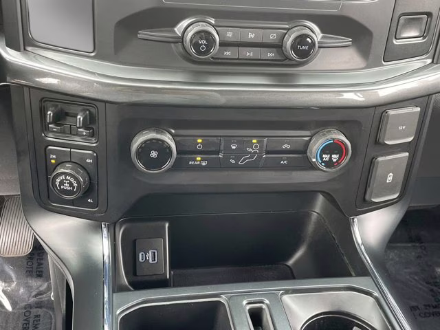 2021 Blue Metallic Ford F-150 XL 4X4 Truck