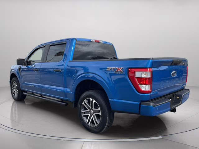 2021 Blue Metallic Ford F-150 XL 4X4 Truck